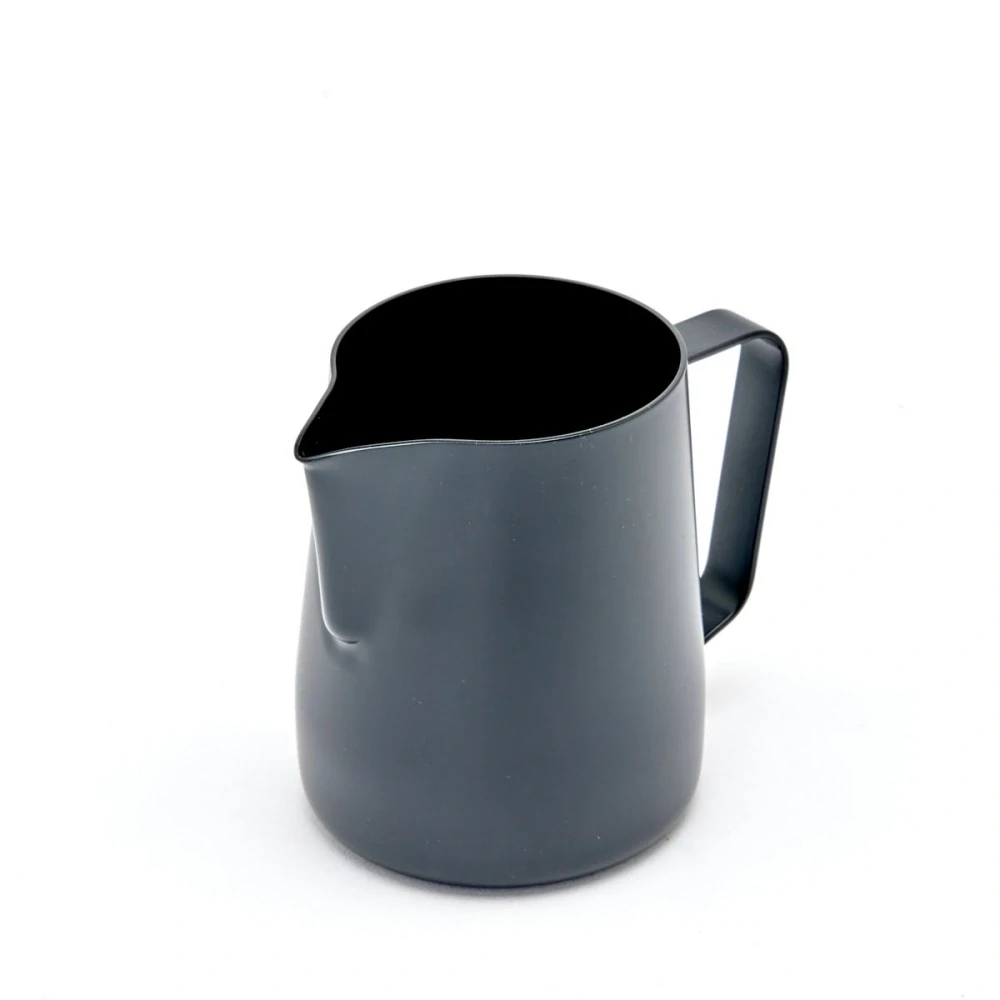 Rhinowares Stealth teflonová konvička na mléko 600 ml - černá